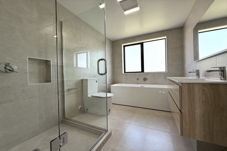 Photo of property in 13d Williams Road, Hobsonville, Auckland, 0618