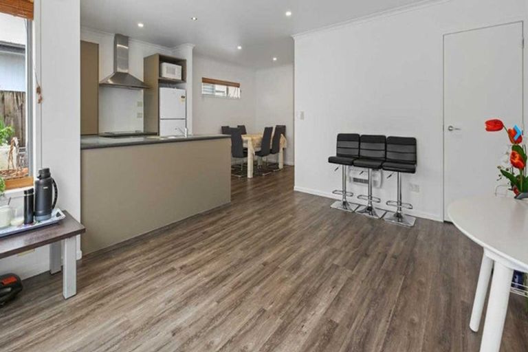 Photo of property in 12b Cameron Road, Hamilton East, Hamilton, 3216