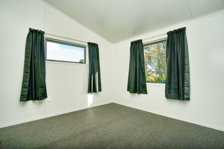 Photo of property in 19b Lyndhurst Street, Westport, 7825