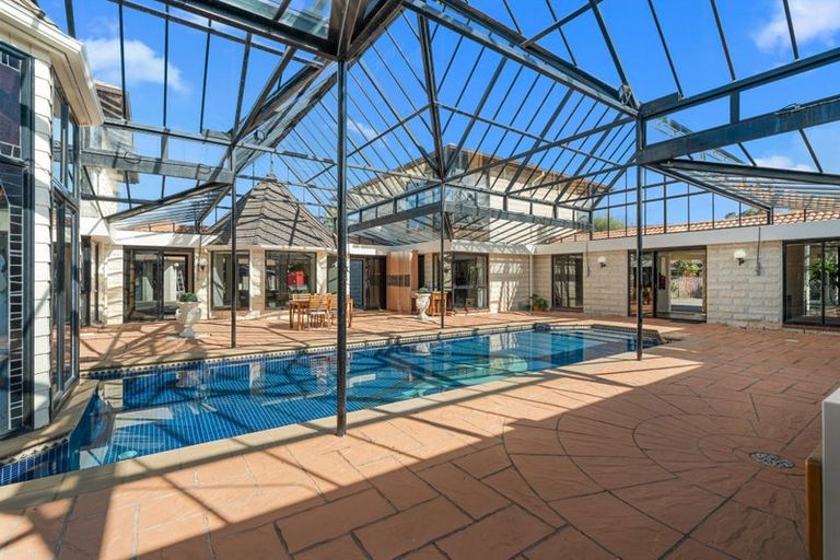 Photo of property in 6 Golden Elm Lane, Upper Riccarton, Christchurch, 8041