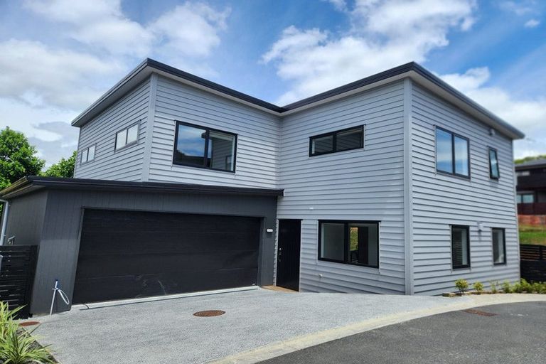 Photo of property in 8 Libby Lane, Howick, Auckland, 2010