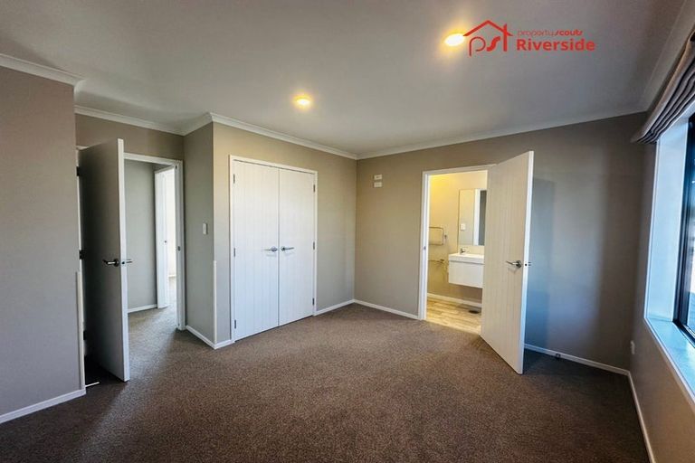 Photo of property in 3/142 Forest Lake Road, Forest Lake, Hamilton, 3200