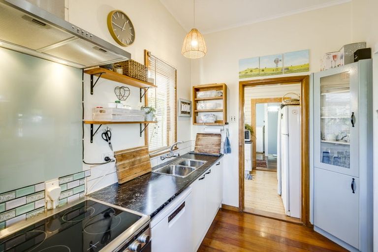 Photo of property in 45 Murphy Road, Taradale, Napier, 4112