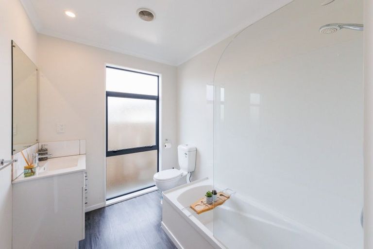 Photo of property in 35 Fairs Road, Milson, Palmerston North, 4414