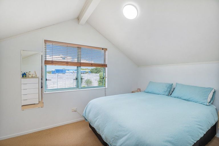 Photo of property in 17 Endeavour Close, Whitianga, 3510