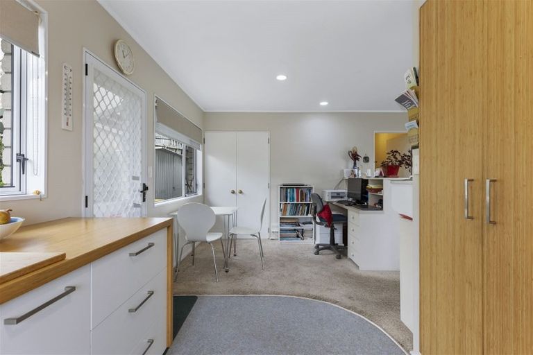 Photo of property in 1a Walmer Grove, Bell Block, New Plymouth, 4312