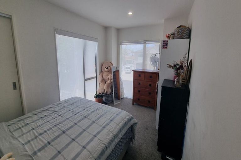 Photo of property in 64 Landscape Road, Papatoetoe, Auckland, 2025