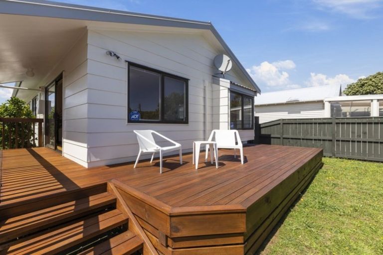 Photo of property in 14 Connolly Street, Boulcott, Lower Hutt, 5010