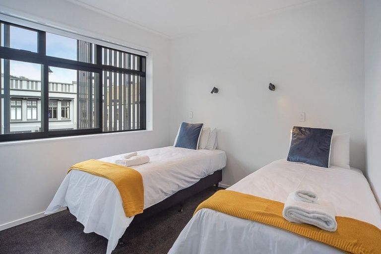 Photo of property in 9d Church Road, Taradale, Napier, 4112