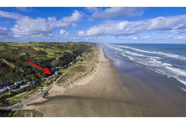 Photo of property in 37 Marine Drive, Te Kopuru, Dargaville, 0371