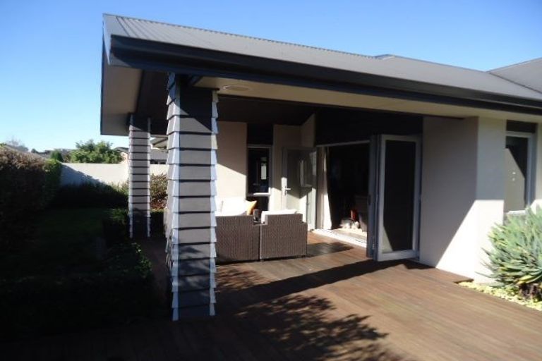 Photo of property in 22 Moonlight Drive, Rototuna North, Hamilton, 3210