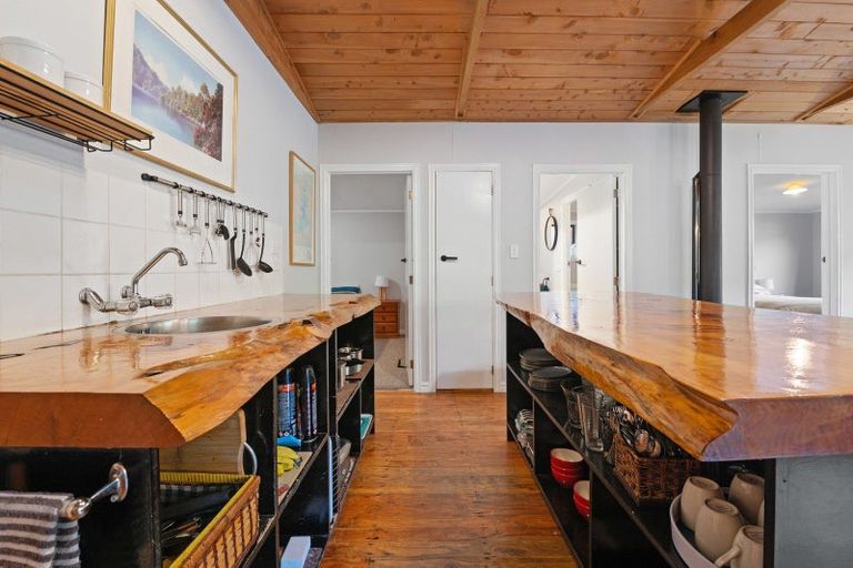 Photo of property in 41 Tombleson Road, Lake Rotoma, Rotorua, 3074