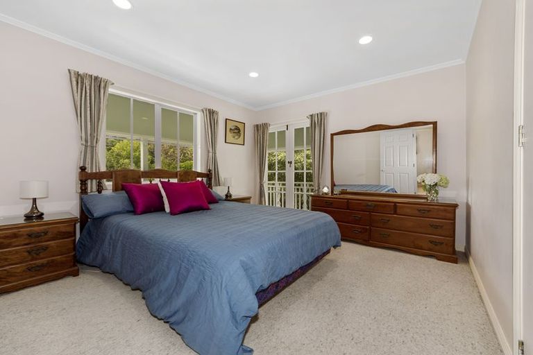 Photo of property in 1a Cochran Road, Oratia, Auckland, 0604