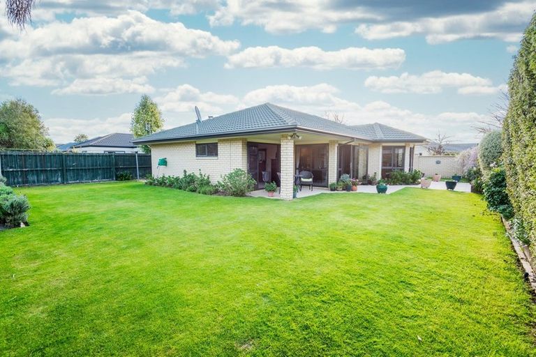 Photo of property in 39 Marsack Crescent, Halswell, Christchurch, 8025