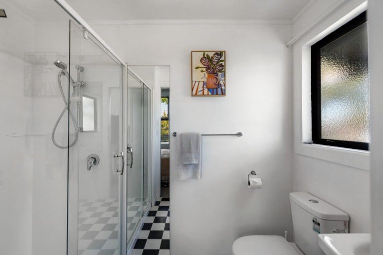 Photo of property in 9 Allens Lane, Clive, 4102