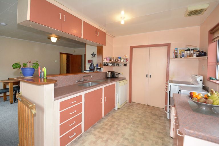 Photo of property in 34 Bradshaw Street, South Dunedin, Dunedin, 9012