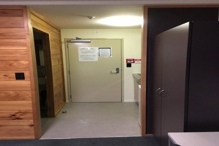 Photo of property in Martin Square Apartments, 402/20 Martin Square, Te Aro, Wellington, 6011