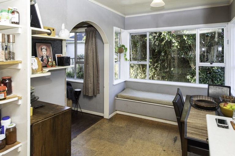 Photo of property in 17 Maranui Street, Welbourn, New Plymouth, 4310