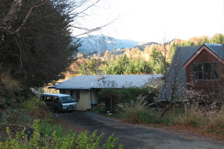 Photo of property in 12 Mcchesney Road, Arthurs Point, Queenstown, 9371