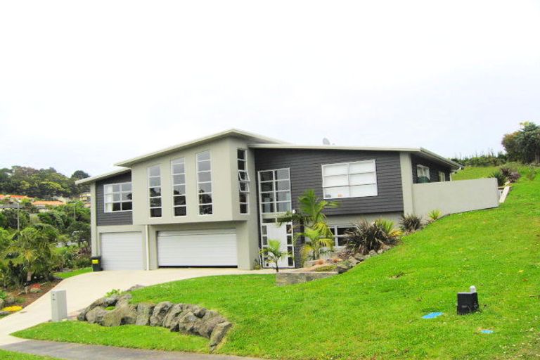 Photo of property in 1 Astrolabe Place, Gulf Harbour, Whangaparaoa, 0930