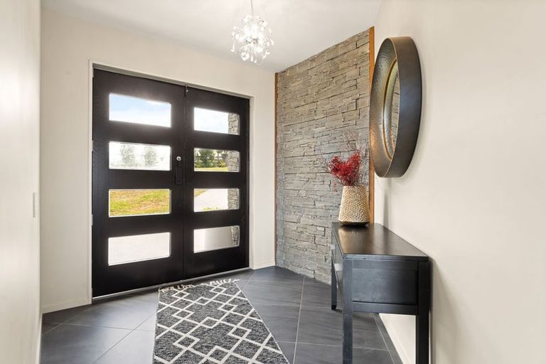 Photo of property in 261 Hillhead Road, Corstorphine, Dunedin, 9012