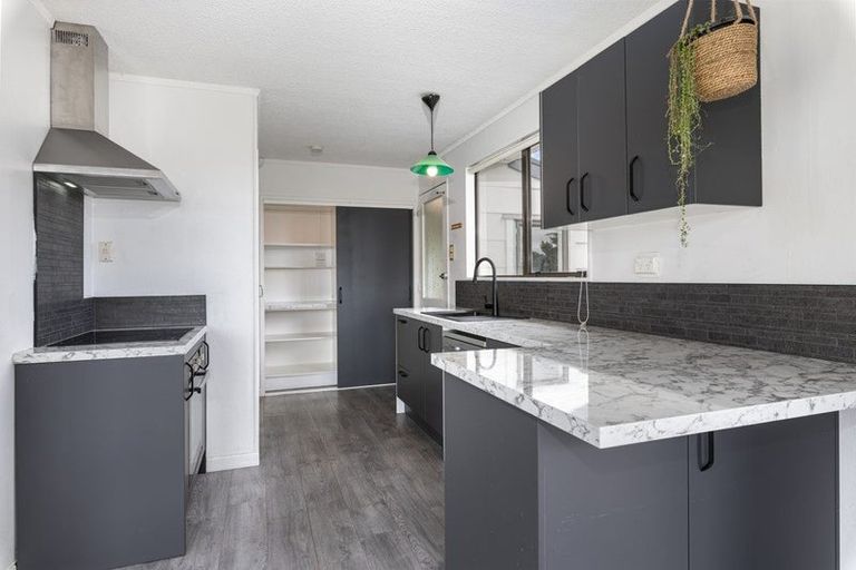 Photo of property in 127 Kimihia Road, Huntly, 3700