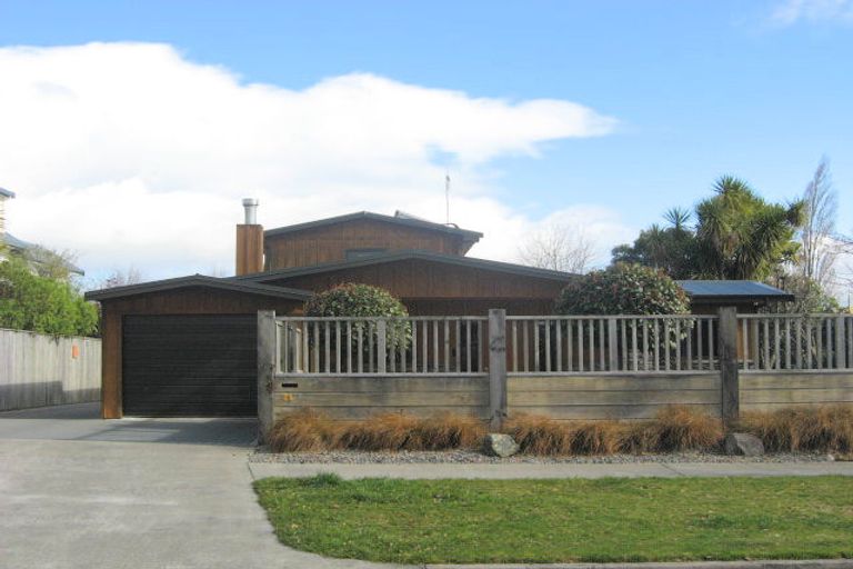 Photo of property in 21 Wharewaka Road, Wharewaka, Taupo, 3330