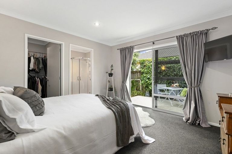 Photo of property in 17 Allendale Place, Morrinsville, 3300