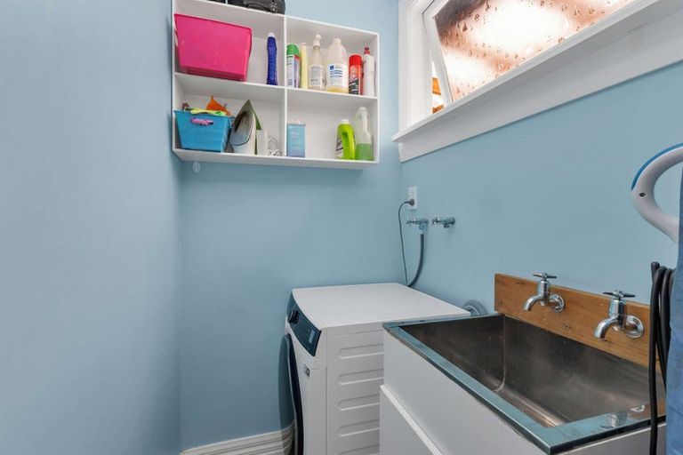 Photo of property in 159 Talbot Street, Geraldine, 7930