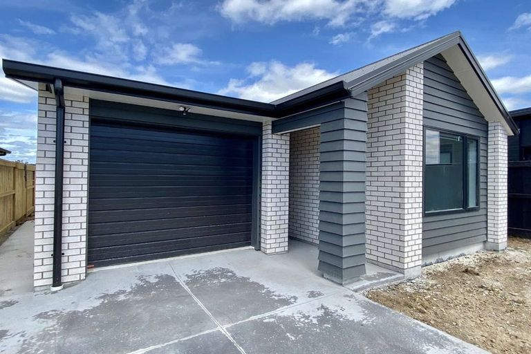 Photo of property in 104 Dunkeld Drive, Papamoa, 3118