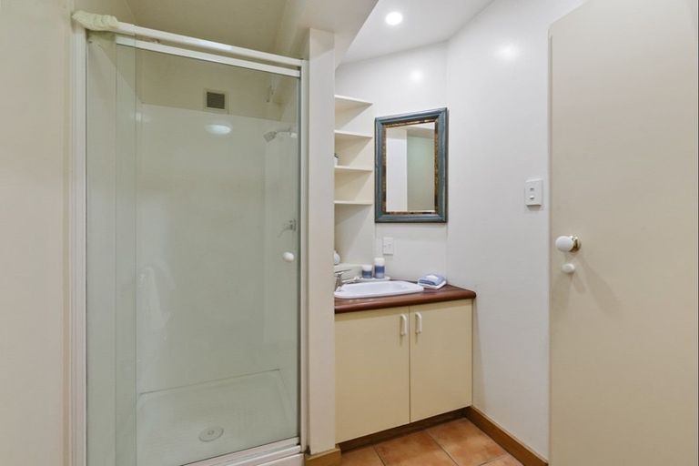 Photo of property in 2 Frederick Street, Te Aro, Wellington, 6011