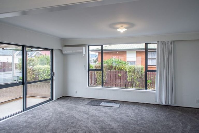Photo of property in 15a Ravelston Street, Saint Kilda, Dunedin, 9012
