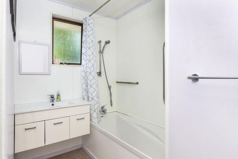 Photo of property in 79 Marshall Avenue, Richmond Heights, Taupo, 3330