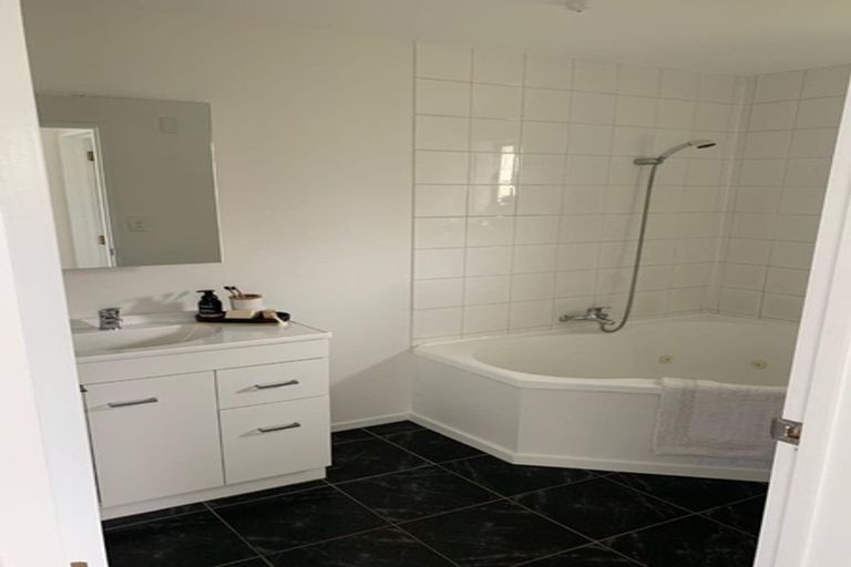 Photo of property in 155a Mackenzie Avenue, Woolston, Christchurch, 8023