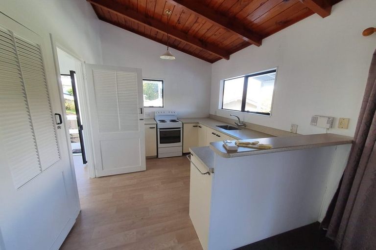 Photo of property in 90 Monarch Avenue, Hillcrest, Auckland, 0627