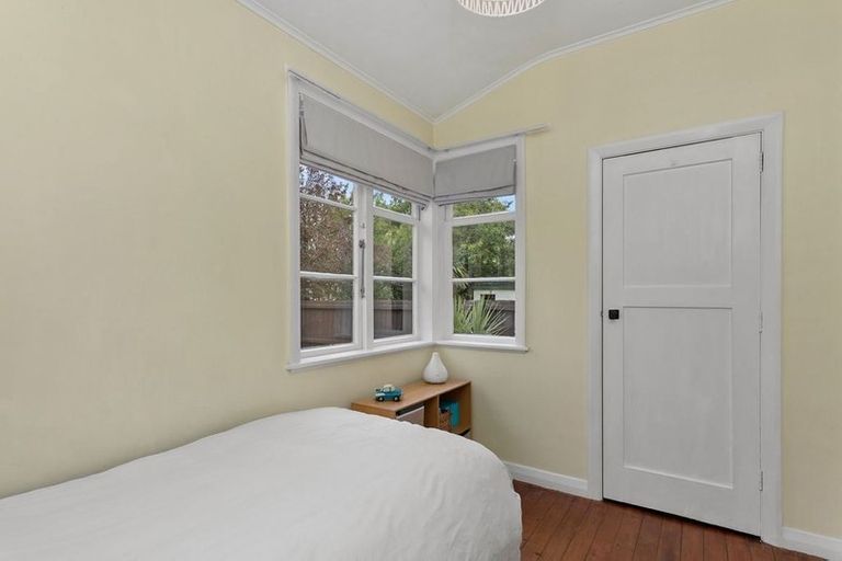 Photo of property in 18 Pascoe Avenue, Mairehau, Christchurch, 8013