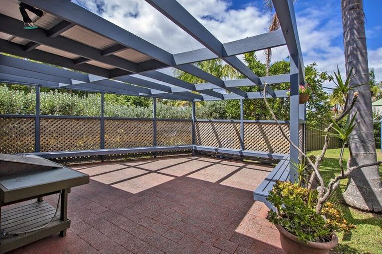 Photo of property in 16 Rugby Place, Te Kamo, Whangarei, 0112