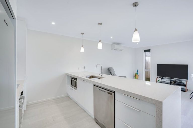Photo of property in 1/4 Bostonkip Crescent, Fitzroy, Hamilton, 3282