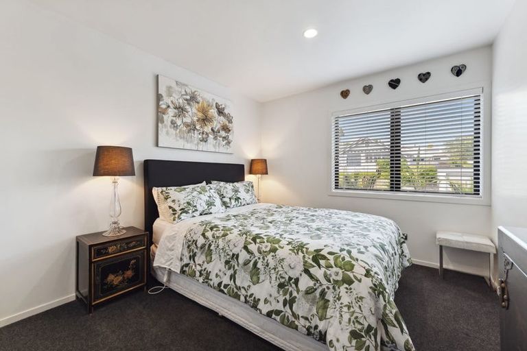 Photo of property in 20b Fulford Street, New Plymouth, 4310