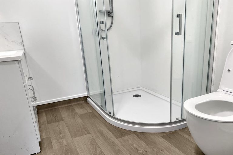 Photo of property in 217 Te Atatu Road, Te Atatu South, Auckland, 0610