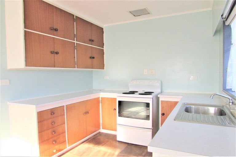 Photo of property in 34 Timaru Grove, Kelson, Lower Hutt, 5010