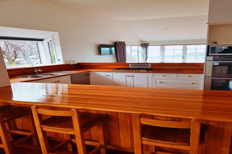 Photo of property in 4 Robieson Street, Roseneath, Wellington, 6011