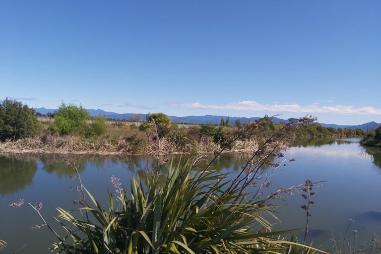 Photo of property in 21a Hardings Road, Riverlands, Blenheim, 7274