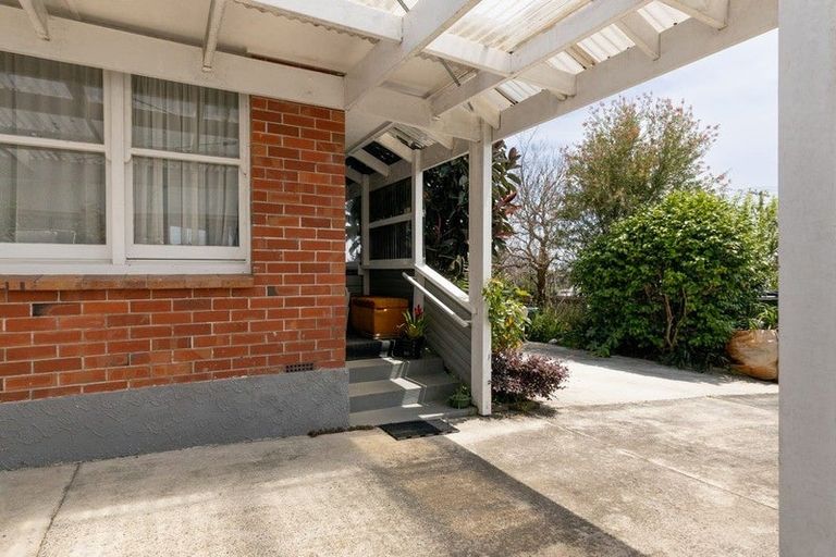 Photo of property in 24 Waimapu Street, Greerton, Tauranga, 3112