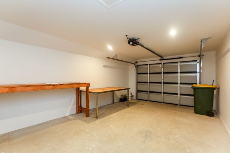 Photo of property in 6c Burns Street, Westown, New Plymouth, 4310
