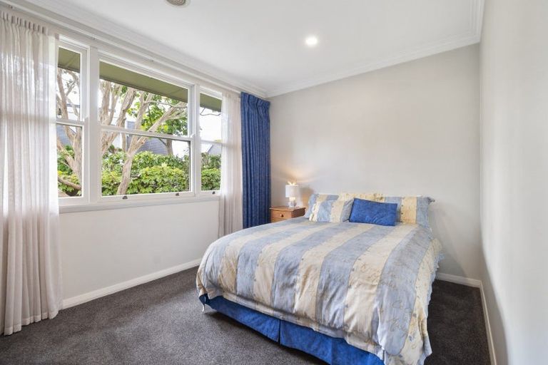 Photo of property in 19 Cremorne Avenue, Hokowhitu, Palmerston North, 4410