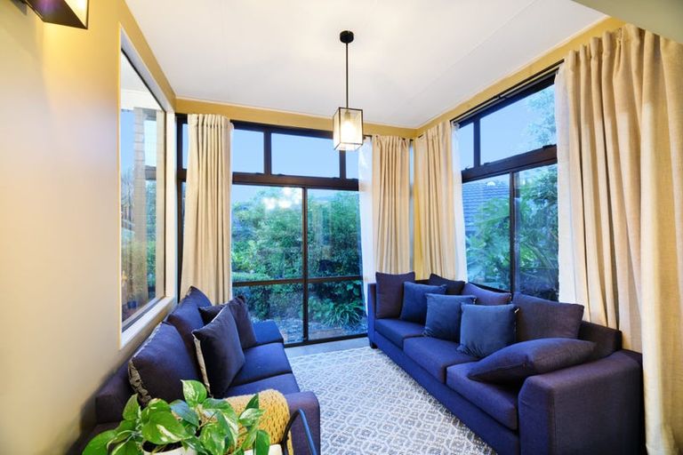 Photo of property in 5 Tatyana Place, Massey, Auckland, 0614