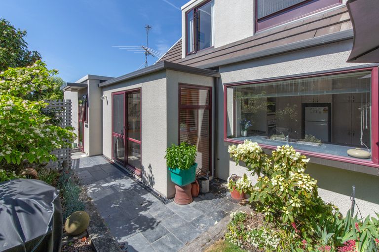 Photo of property in 8 Braco Place, Burnside, Christchurch, 8041