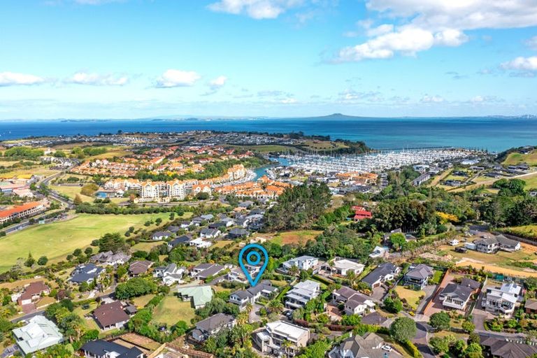 Photo of property in 15 Javelin Close, Gulf Harbour, Whangaparaoa, 0930