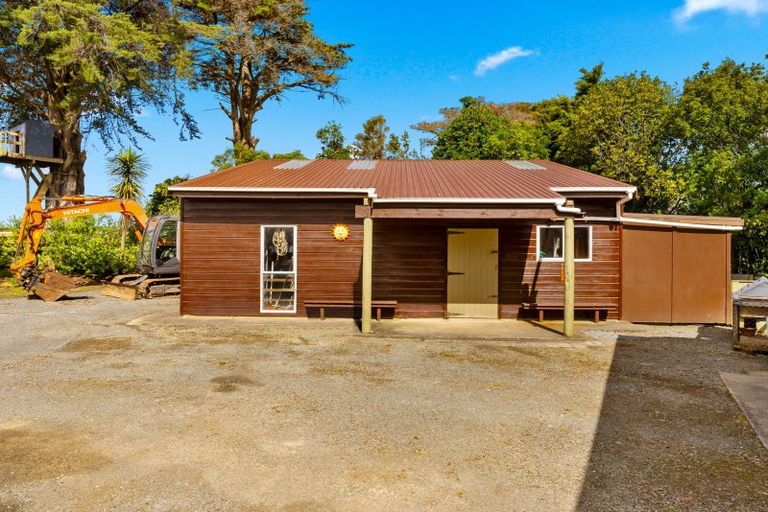 Photo of property in 817 Kaipara Flats Road, Kaipara Flats, Warkworth, 0981